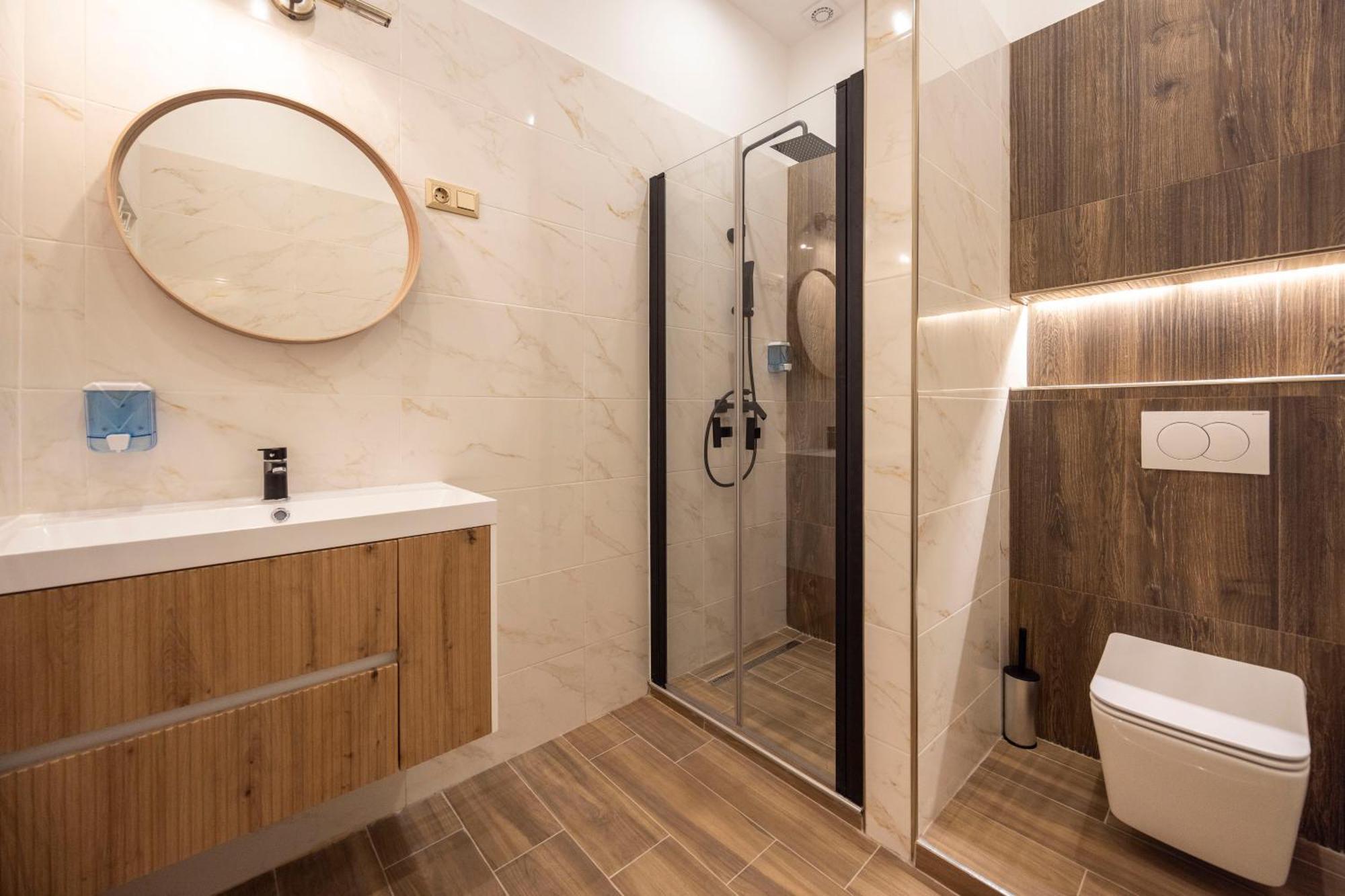Exclusive Downtown Quentin Residence By Prestige Homes Budapest Esterno foto