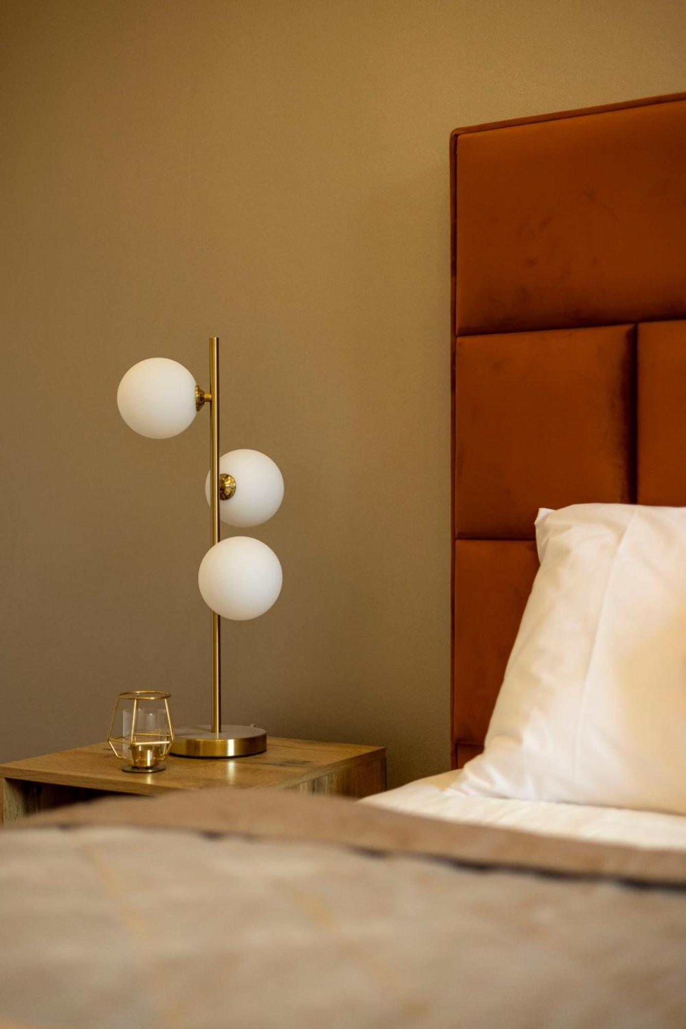 Exclusive Downtown Quentin Residence By Prestige Homes Budapest Esterno foto
